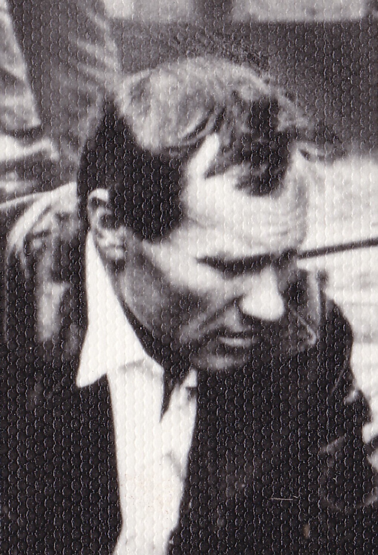 25 июля ему было бы 97 😔 Умер в 45, ночью на теплоходе, не доиграв последнюю роль. А «Калину красную» пересматривают до сих пор: Василий Шукшин